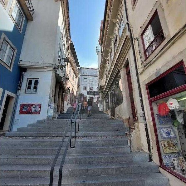 Steps of Quebra-Costas street